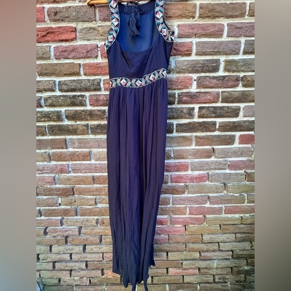 CUPCAKES AND CASHMERE Sleeveless Embroidery Navy Blue Long Maxi Dress Size 0 - Picture 7 of 8